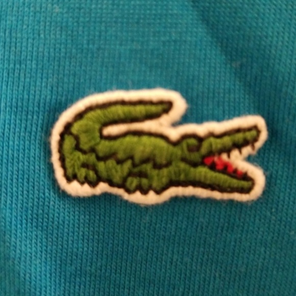 Lacoste v neck tee - Picture 4 of 4